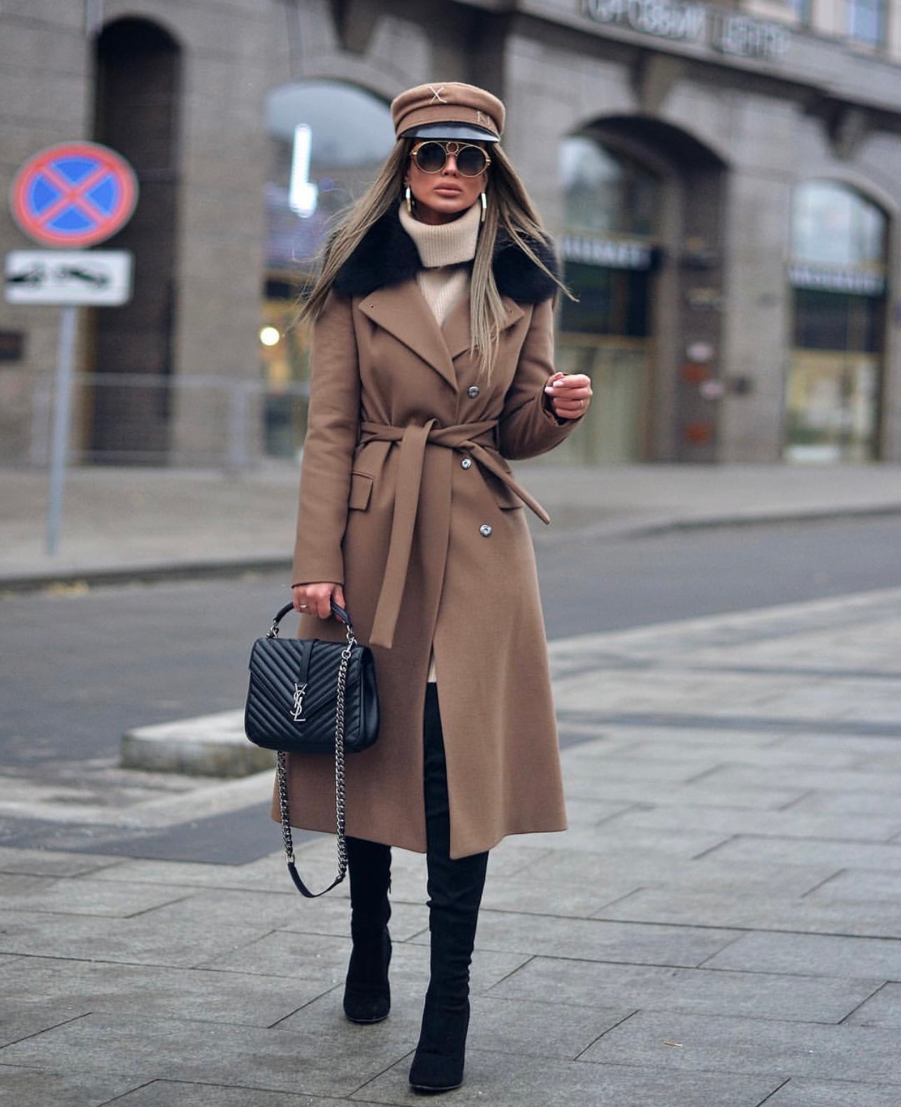 Cashmere Wool Trench Coat with Fur