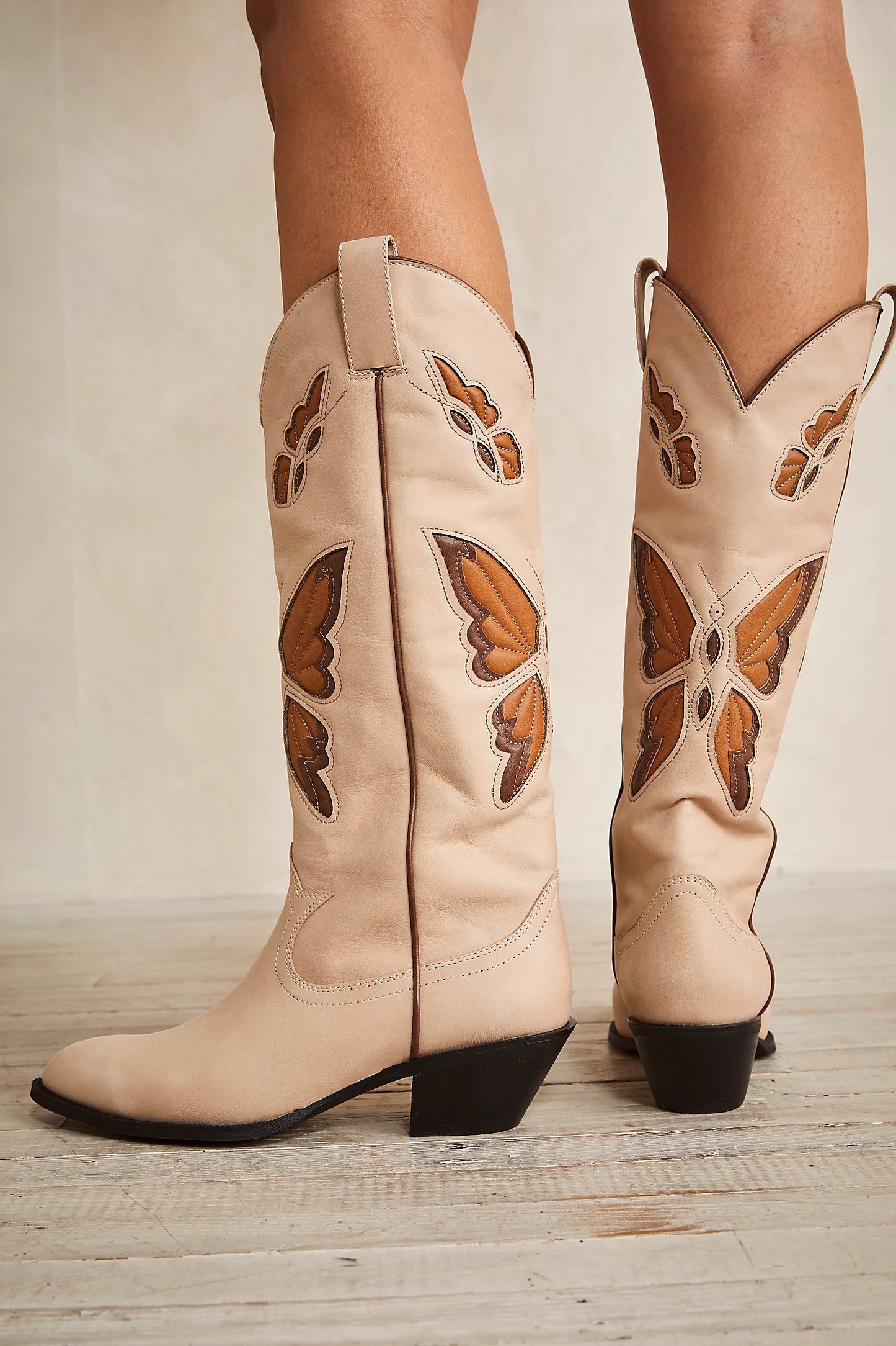 It Girl Cowgirl boots in butter