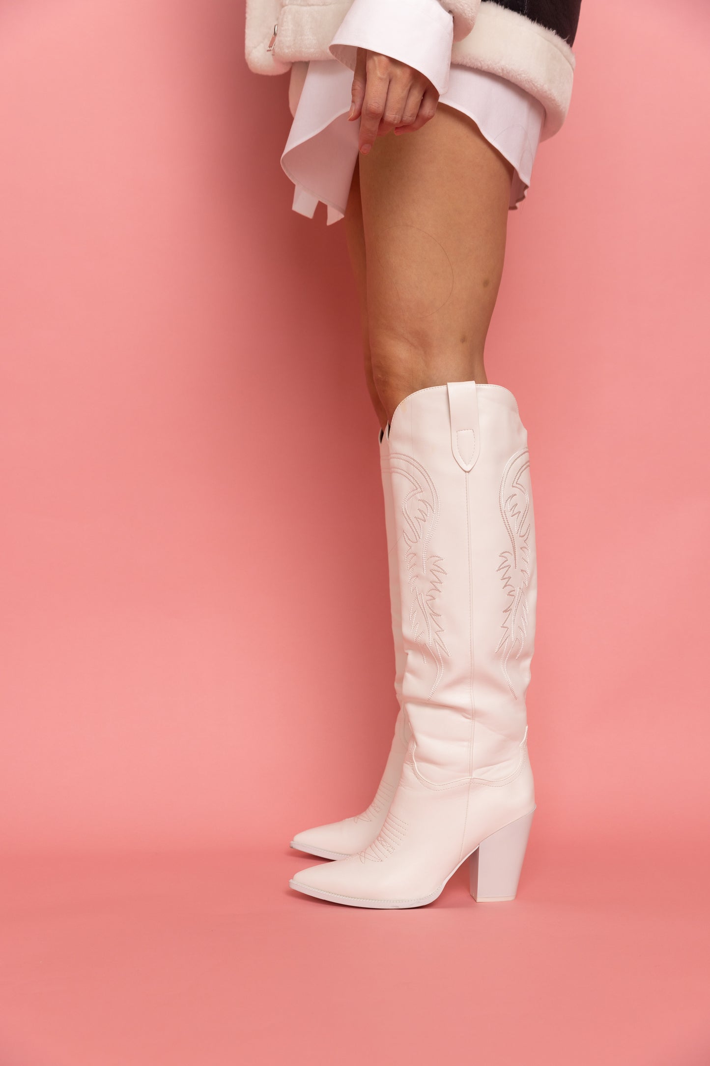 Classic White Heel Cowgirl Boot